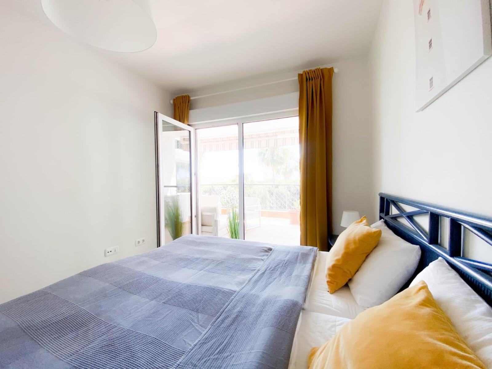 Beachside Apartment Mi Capricho Portal 7 Ситио-де-Калаонда Экстерьер фото