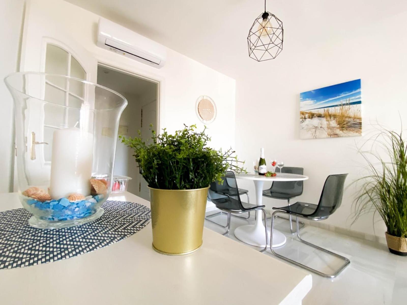 Beachside Apartment Mi Capricho Portal 7 Ситио-де-Калаонда Экстерьер фото