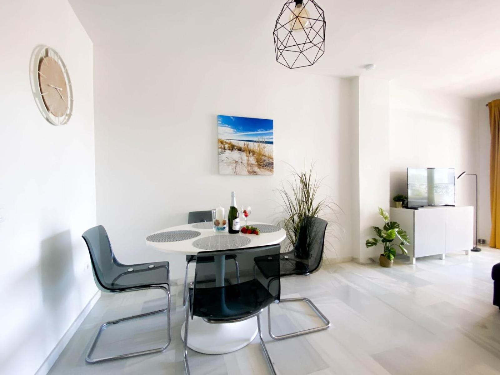 Beachside Apartment Mi Capricho Portal 7 Ситио-де-Калаонда Экстерьер фото