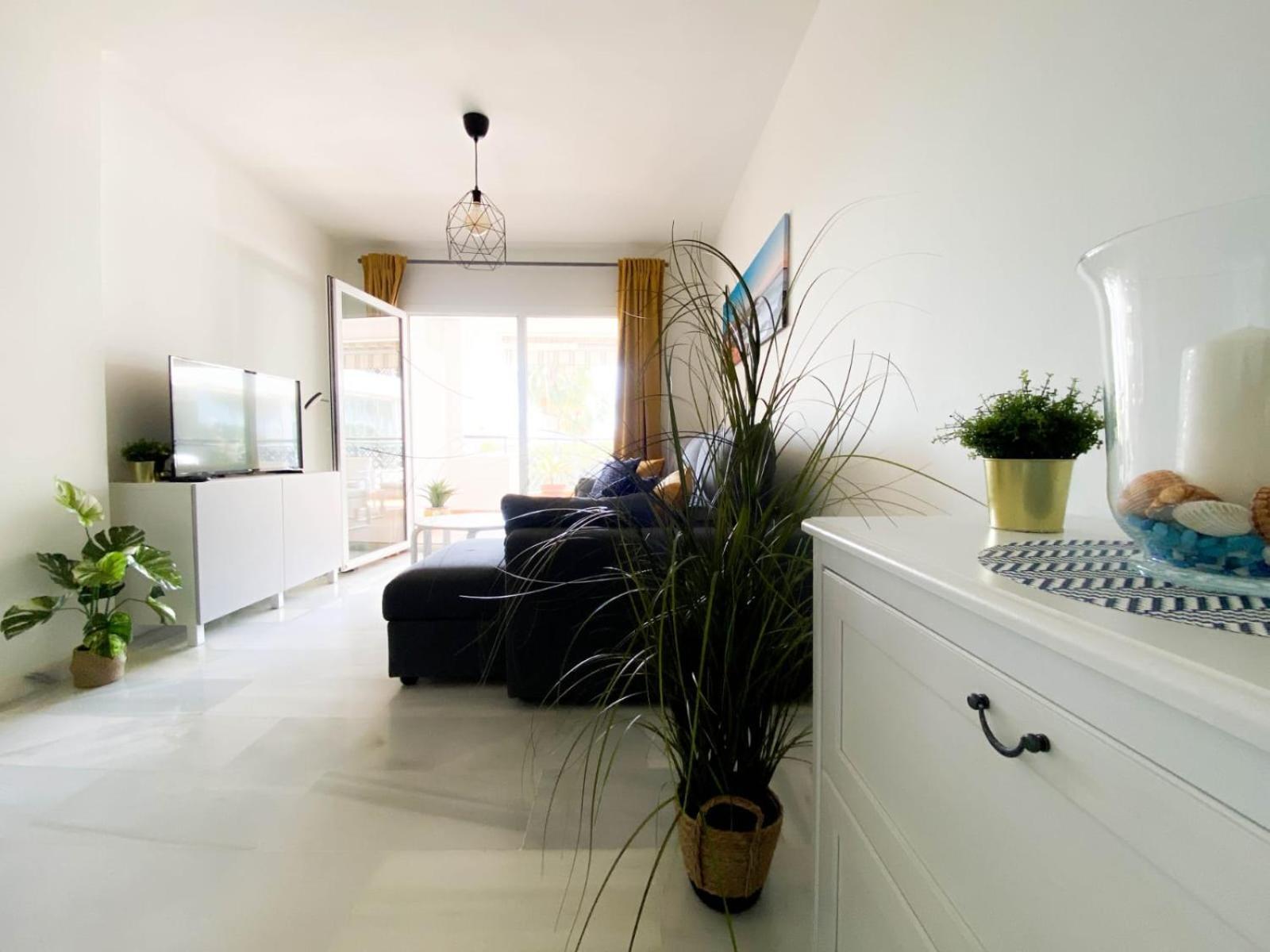 Beachside Apartment Mi Capricho Portal 7 Ситио-де-Калаонда Экстерьер фото